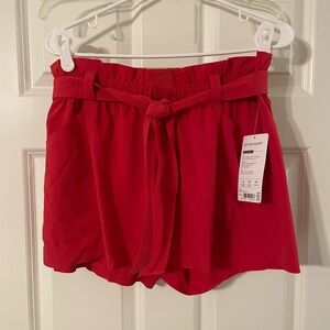 Athleta Skyline Short Hibiscus Red